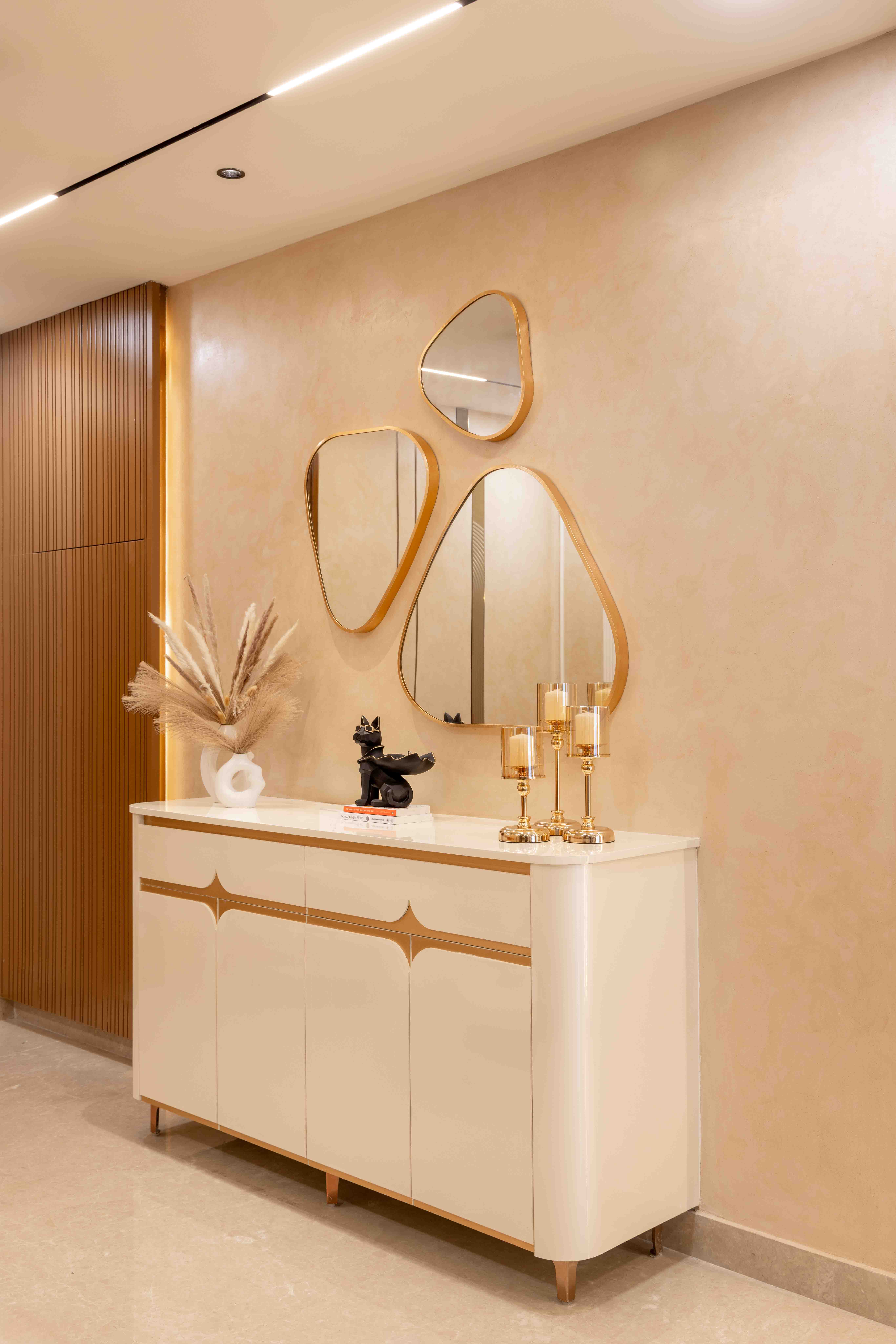 Foyer with Mirror
